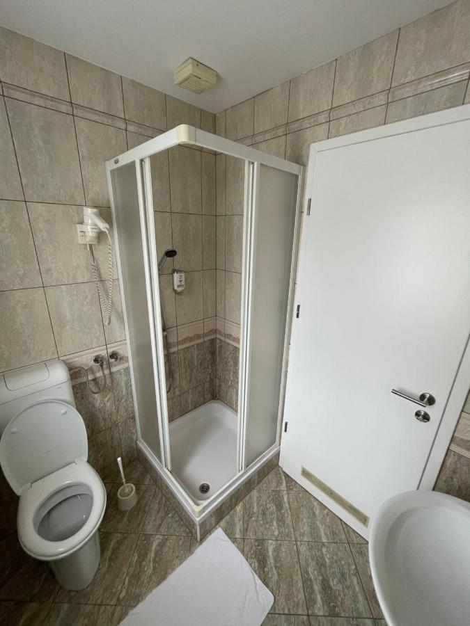 ホテルGostisce Senica Senovo エクステリア 写真